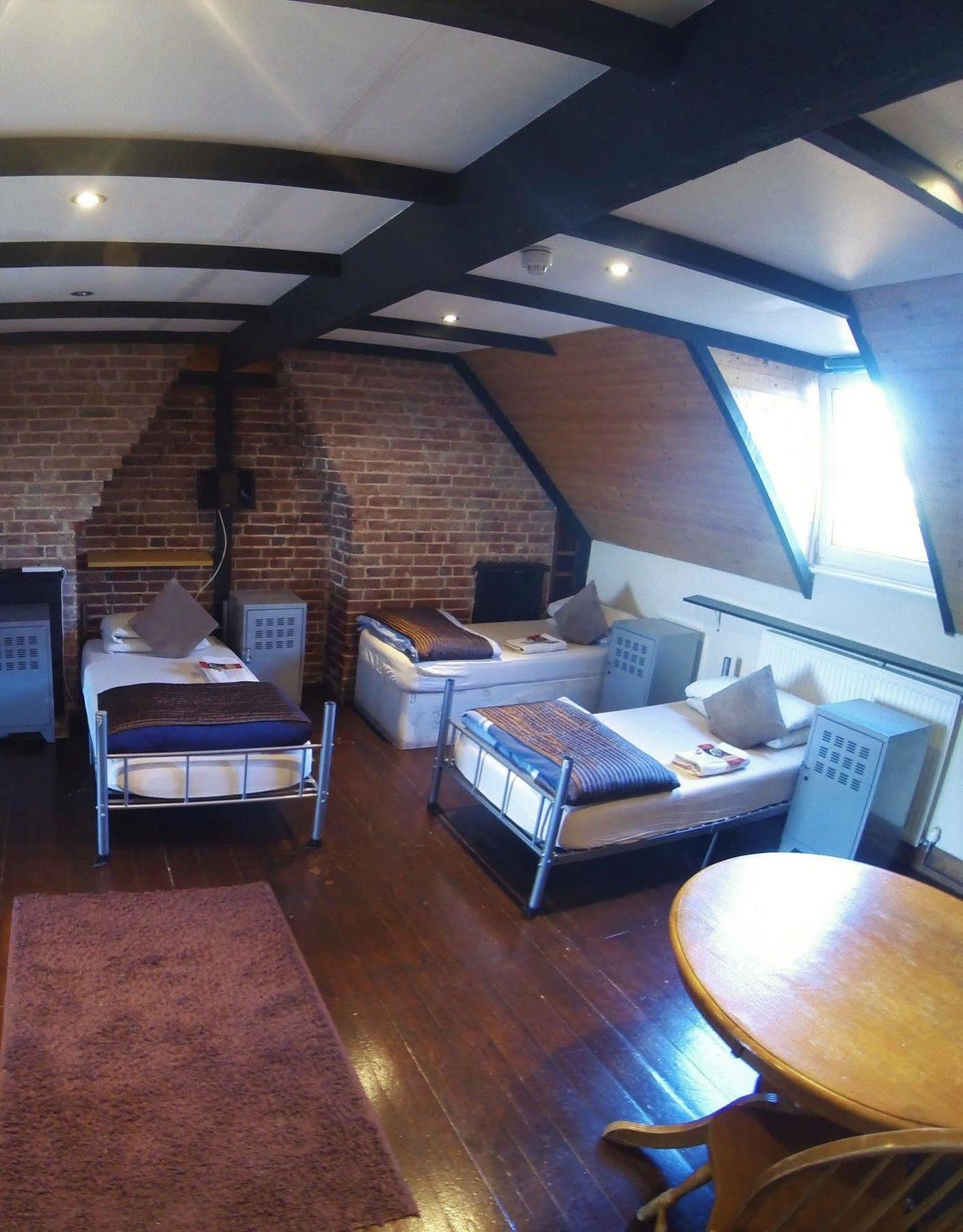 Kipps Backpackers Canterbury Esterno foto