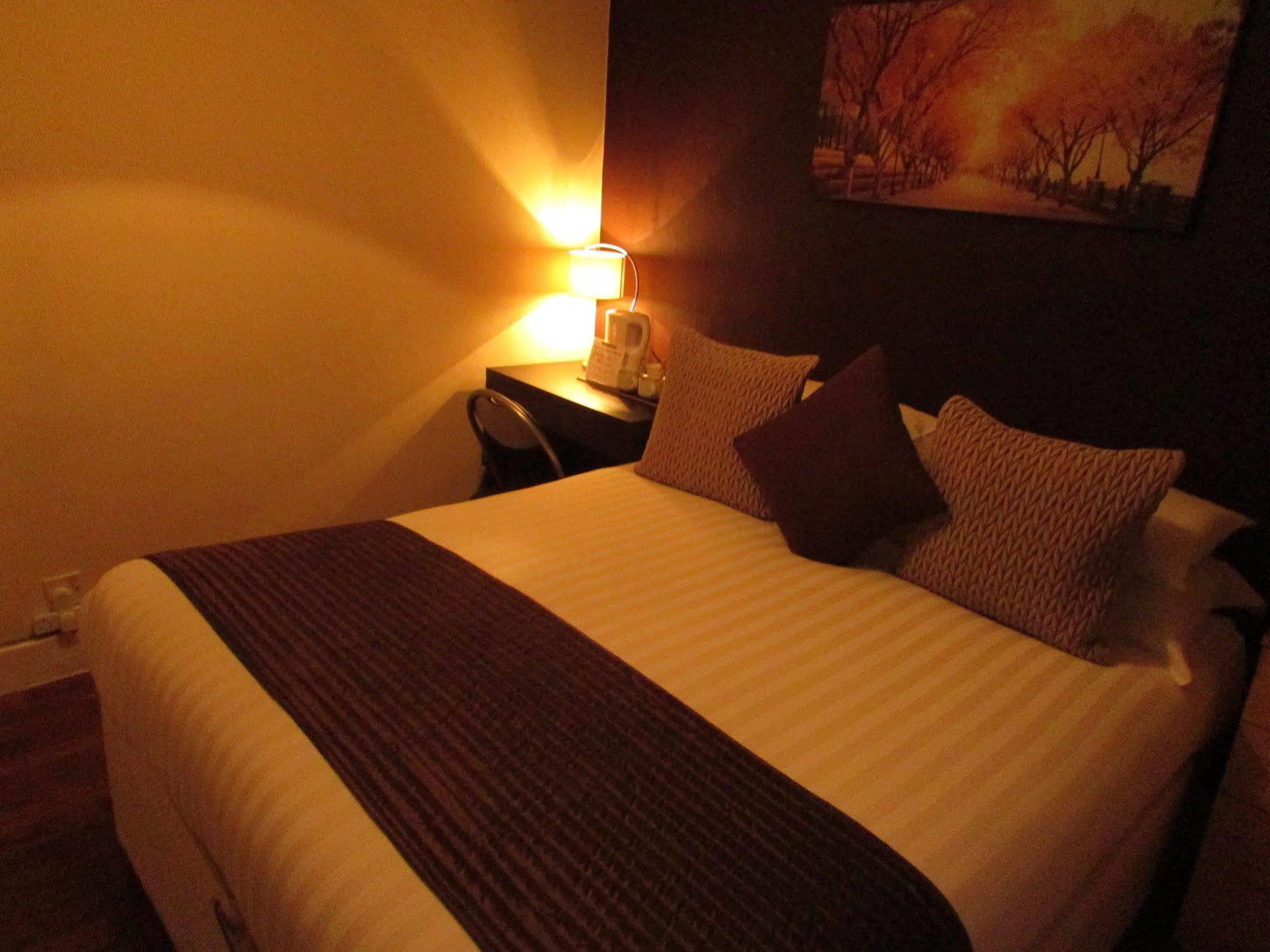Kipps Backpackers Canterbury Esterno foto